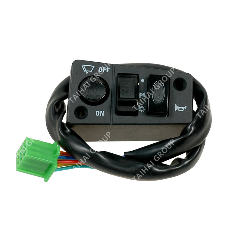 Переключатель руля правый AA201256-1 для Bajaj