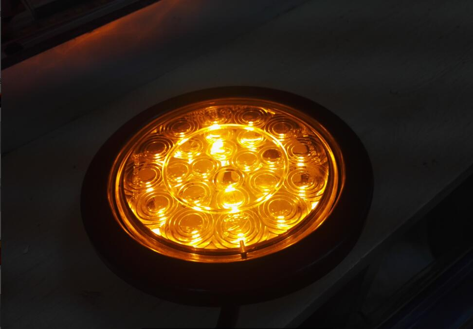 Задний фонарь LT-110 для Roewe с сертификатами E4, CCC