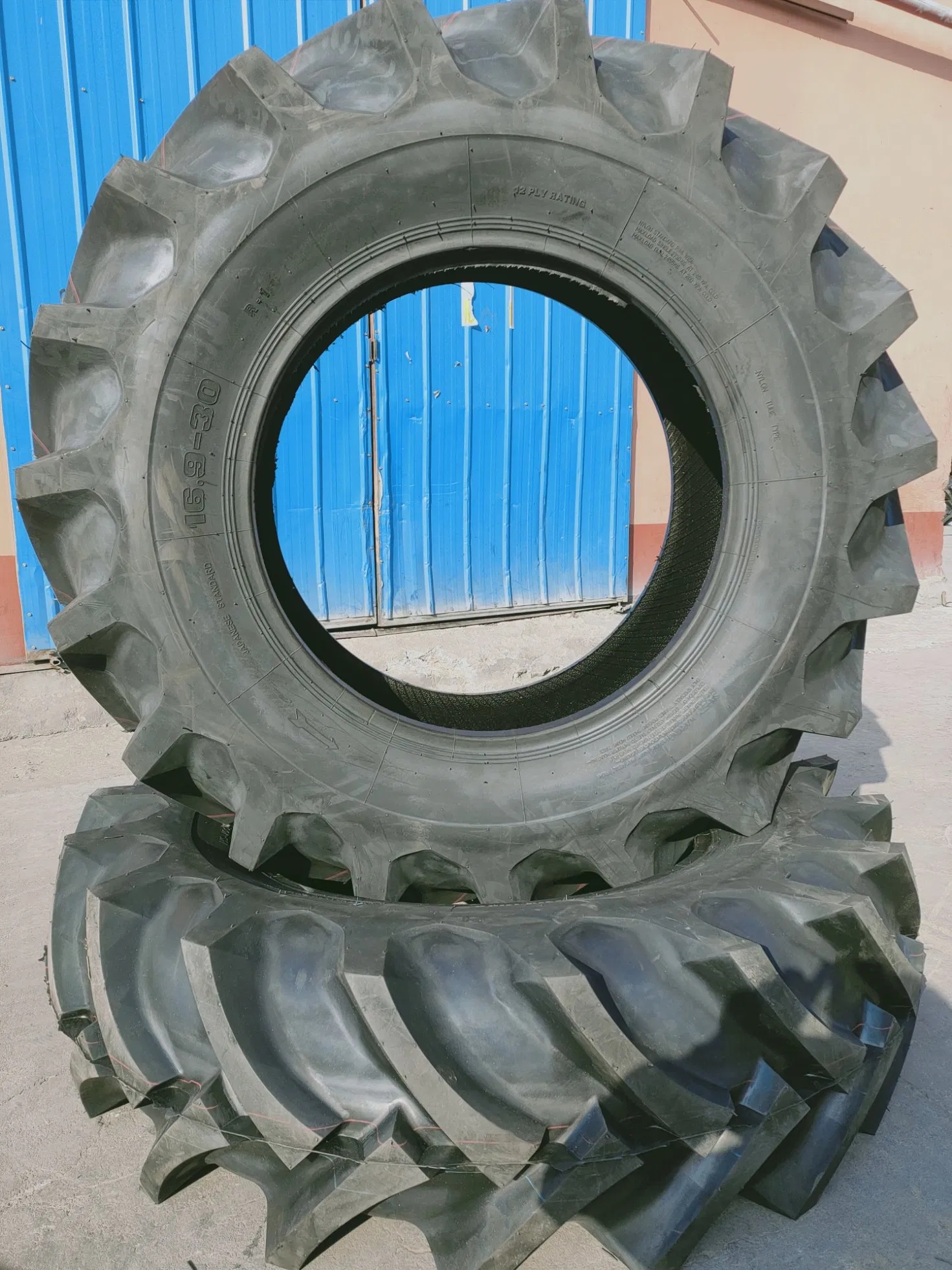 Farm Tyre, Tractor Tyre, Harvester Tyre, Agricultural Tyres with 11.2-24, 12.4-24, 14.9 -26, 11.2-28, 12.4-28, 14.9-30, 14.9-38, 16.9-28, 16.9-30, 18.4-30