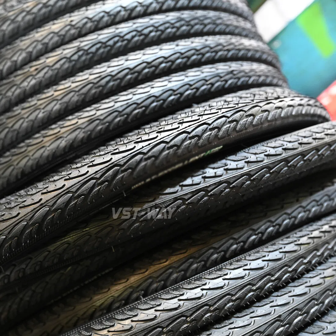 Шина велосипедная горная 26x1.95/2.125 VSTWAY