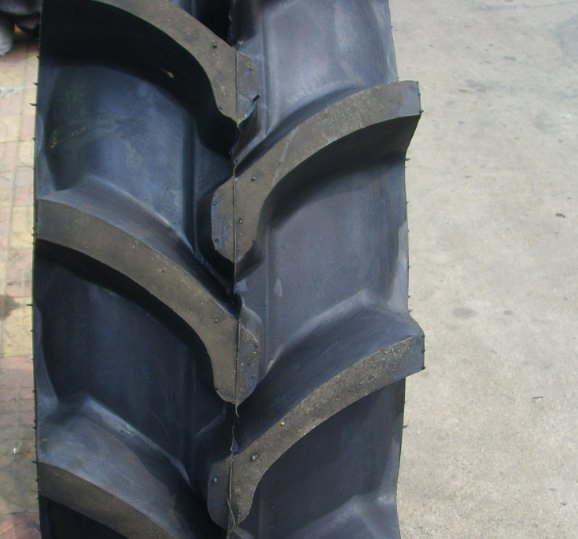 Agricultural Tractor Tire R2 Pattern 18.4-30 18.4-34, 18.4-38
