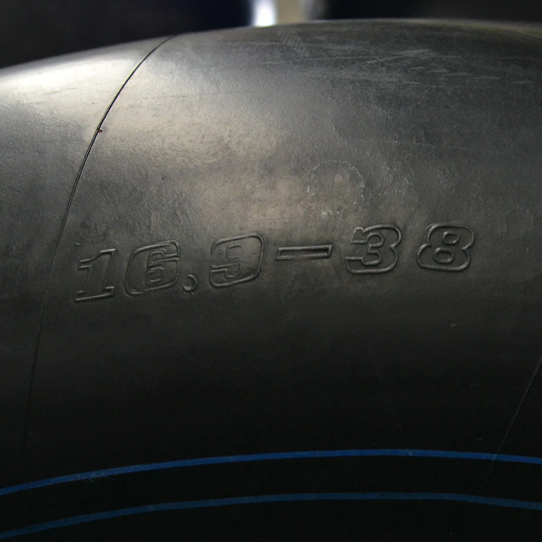 Qingdao Factory Farm Vehicle Butyl Rubber OTR Agricultural Truck Bus Mortorcycle Tractor Wheel 16.9-38 14.9-38 12.4-24 14.9-24 16.9-28 18.4-30 Inner Tube