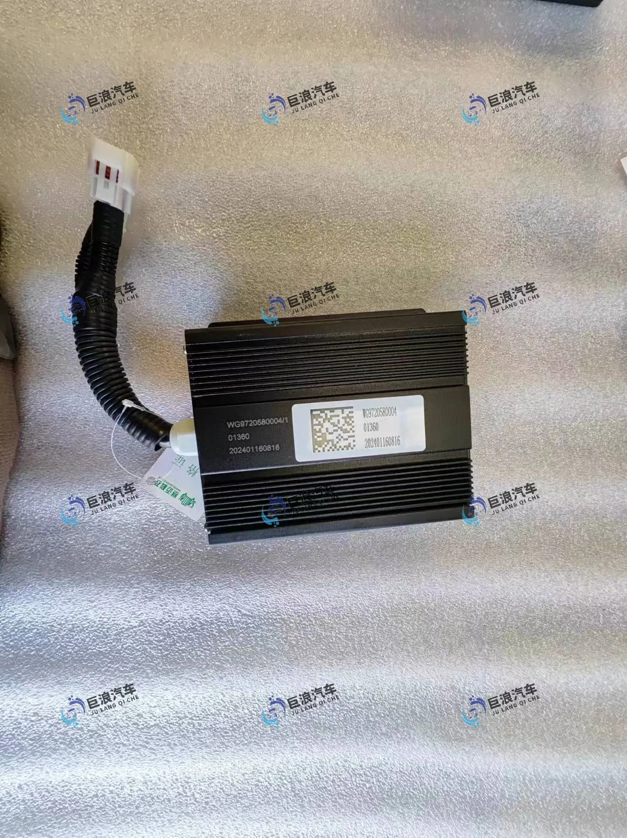 Good Price Sinotruk HOWO Sitrak High Quality Wg9720580004 24V12V Transformer Four Outputs