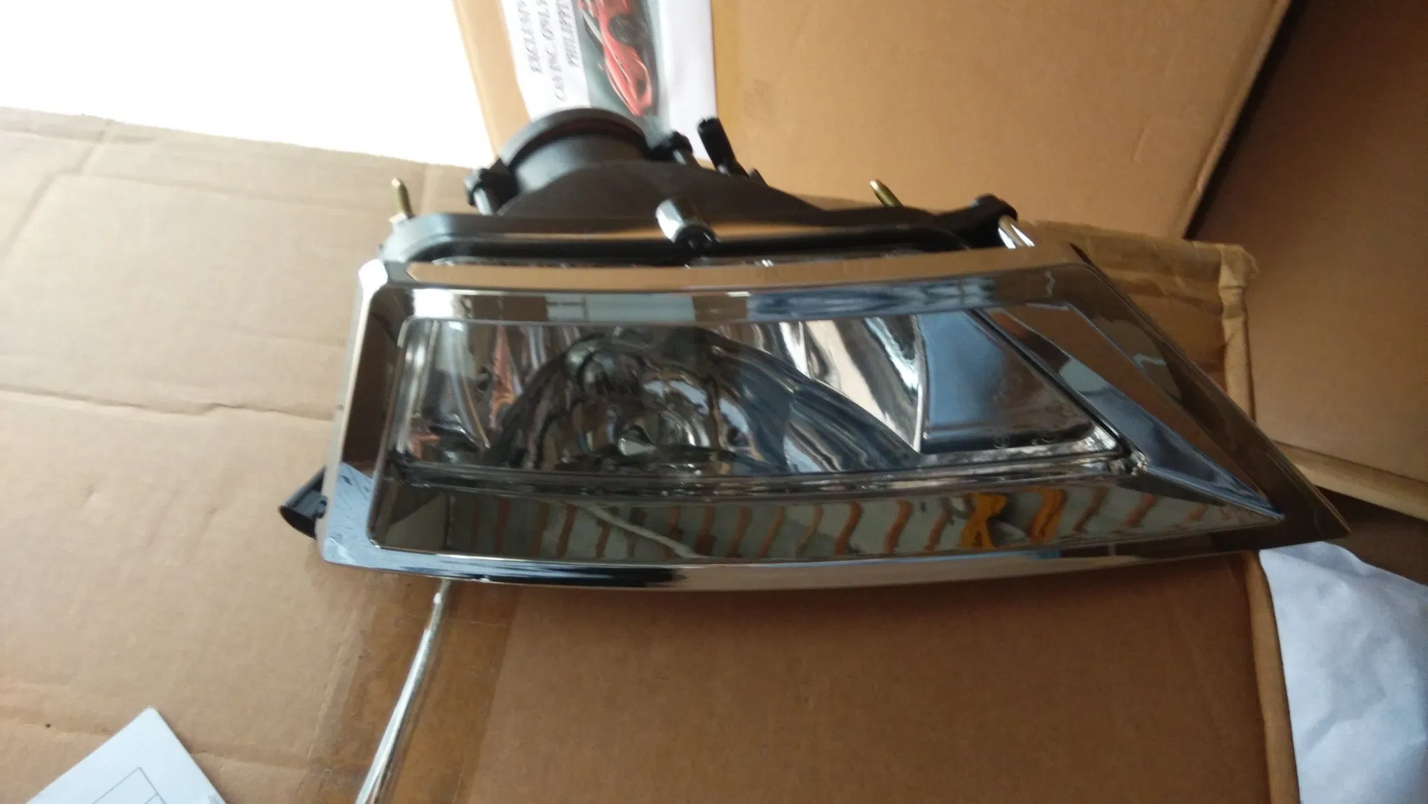 Противотуманная фара LED H7 24V для автобусов HC-B-4028