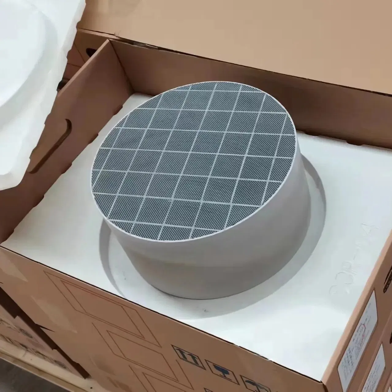 Катализатор выхлопной системы для грузовиков и авто