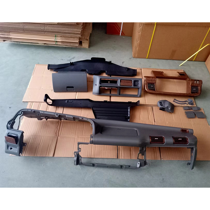 Truck Body Parts Accessory LHD Rhd Dashboard for Isuzu 700p 600p Npr Nqr Elf Mitsubishi Canter Fuso Hino 300 500