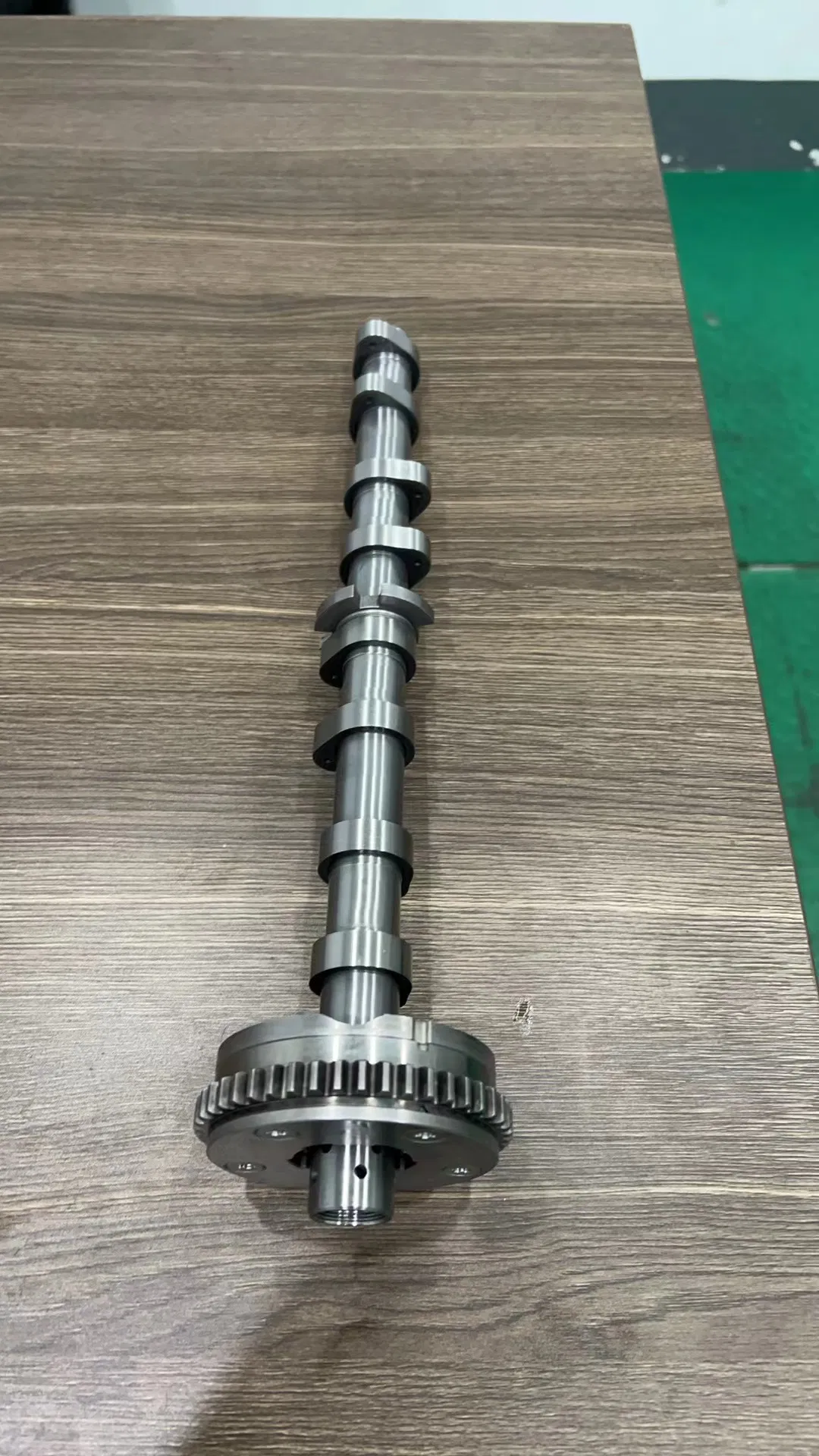 Распредвал 06L109021G/H для VW Tiguan, Golf, Passat