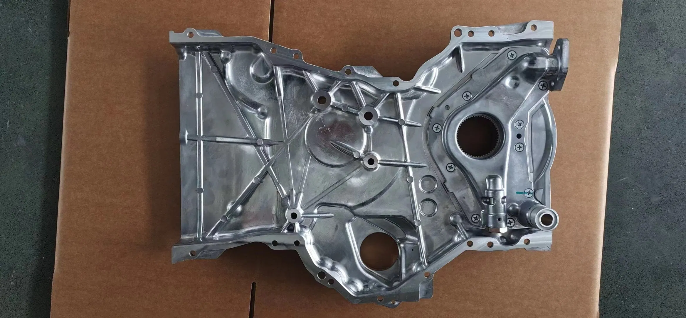 Масляный насос для Mitsubishi L200 Triton Strada 2.4 16V 4N15