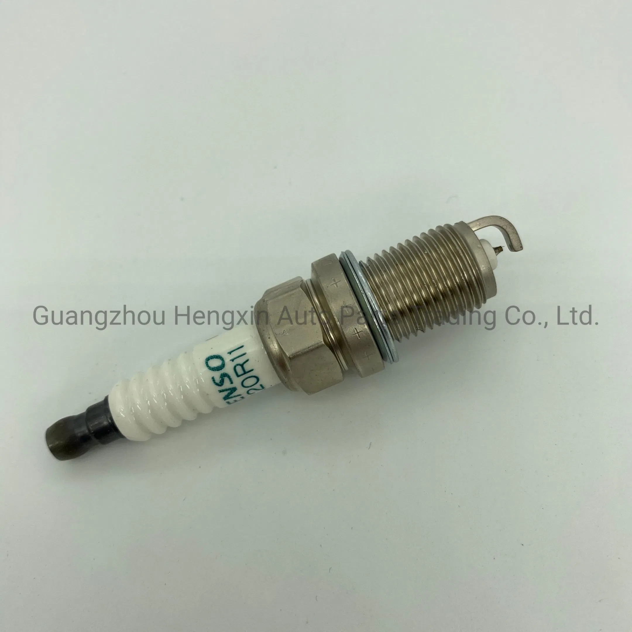 Свеча зажигания 90919-01210 SK20R11 для Toyota