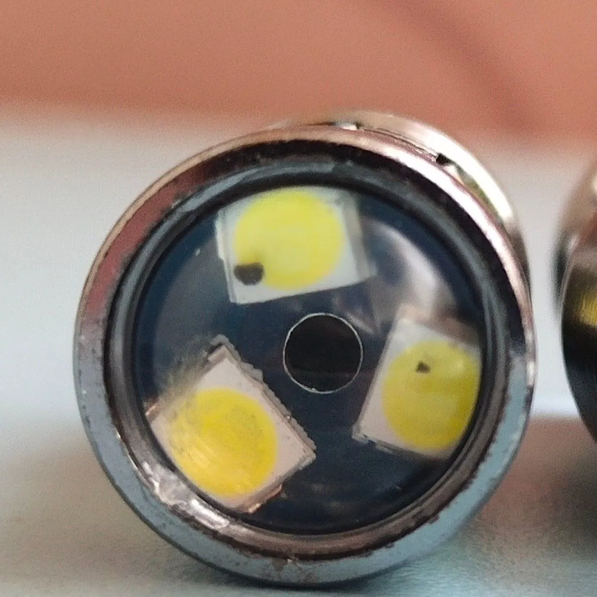 Светодиодная лампа T10 5W/6W для авто