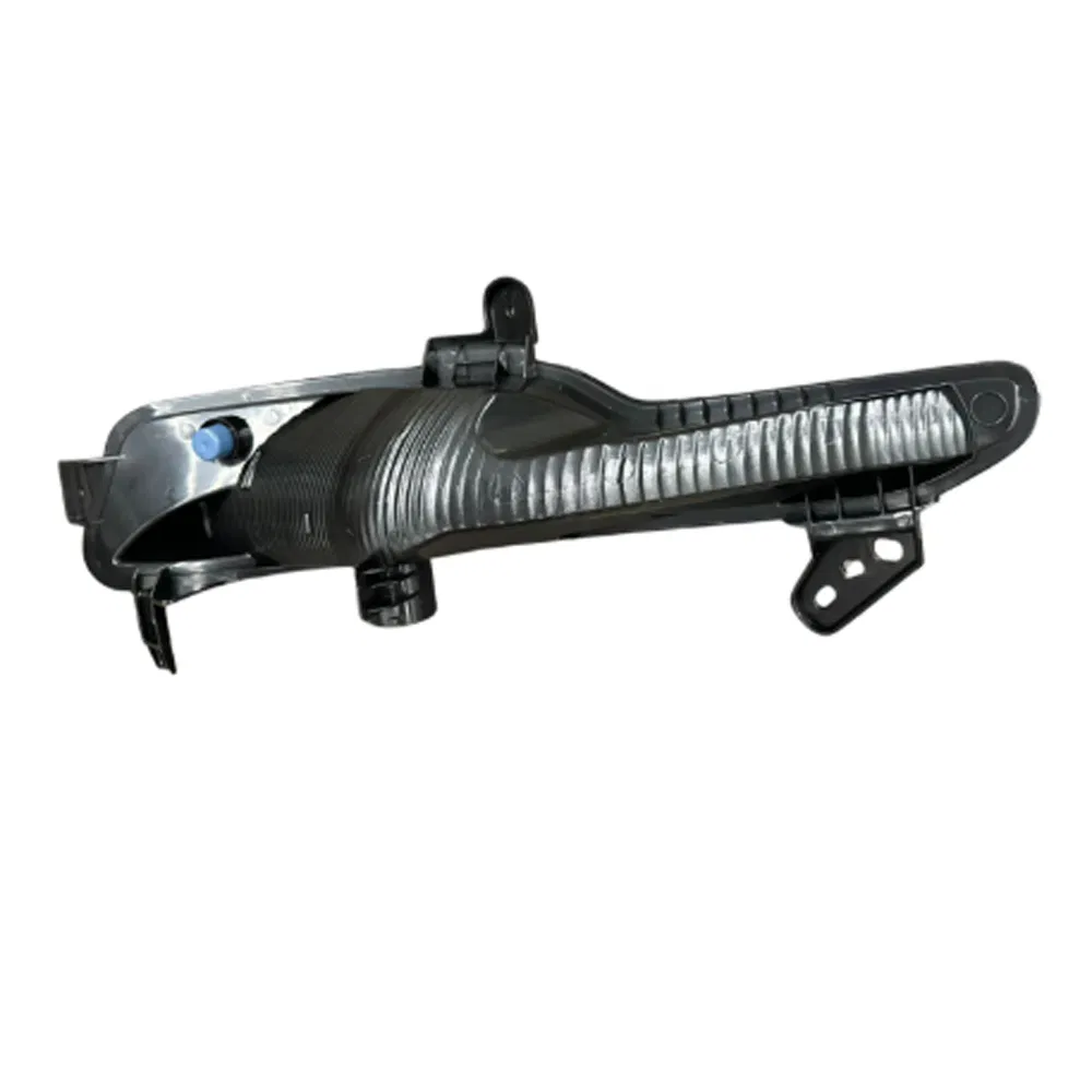 Передний бампер с габаритным фонарем для Renault Kangoo 2003