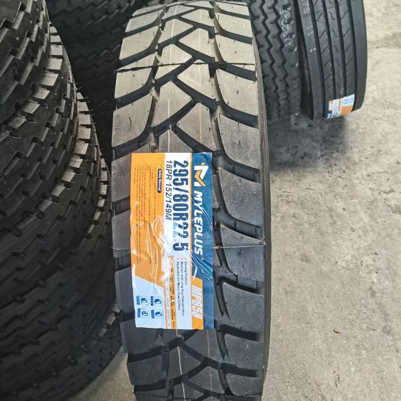 High Quality Chinese TBR/PCR/OTR/Truck Tyre/Tire for Radial/Bus 825r16 825r20 900r20 1000r20 11r22.5 12r22.5 295/80r22.5 315/80r22.5 385/65r22.5 1100r20