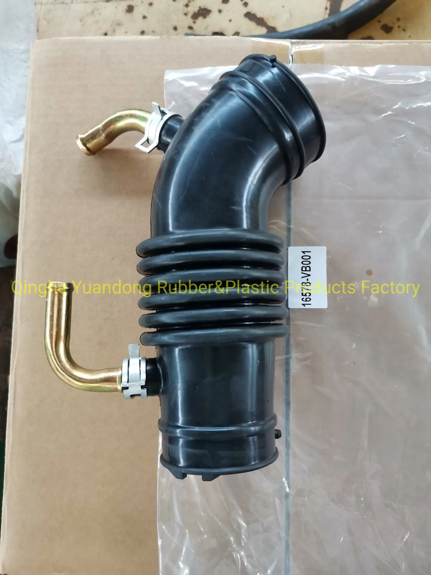 Воздуховод воздушного фильтра Toyota Corolla 1993-1997