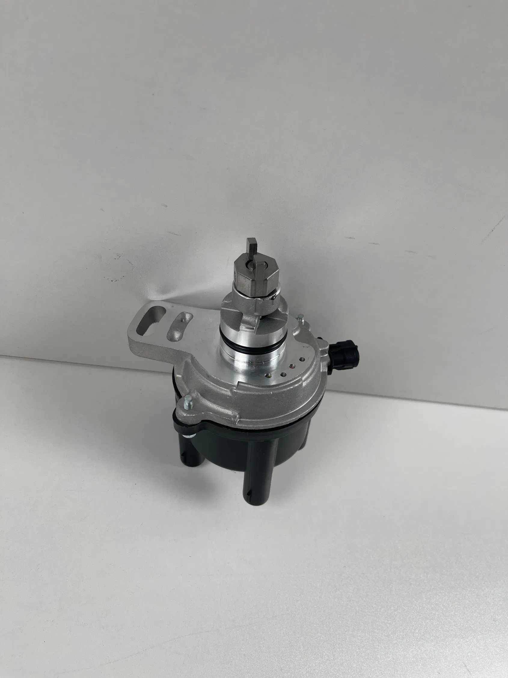 Car Engine Electronic 19100-74081 Distributor Assy Ignition Car Parts