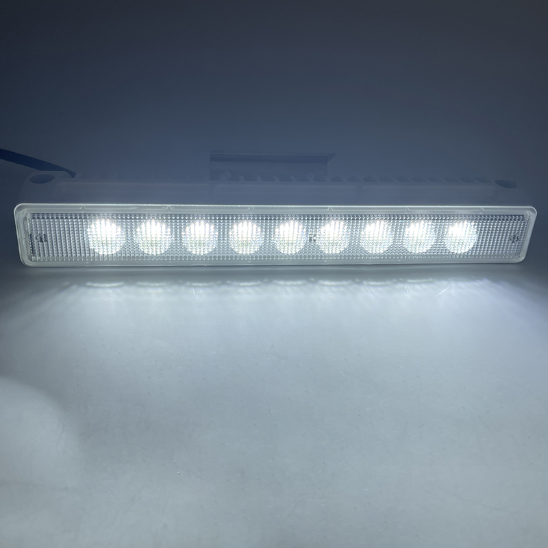 Светодиодный светильник 27W 1700лм для авто, 10-60В