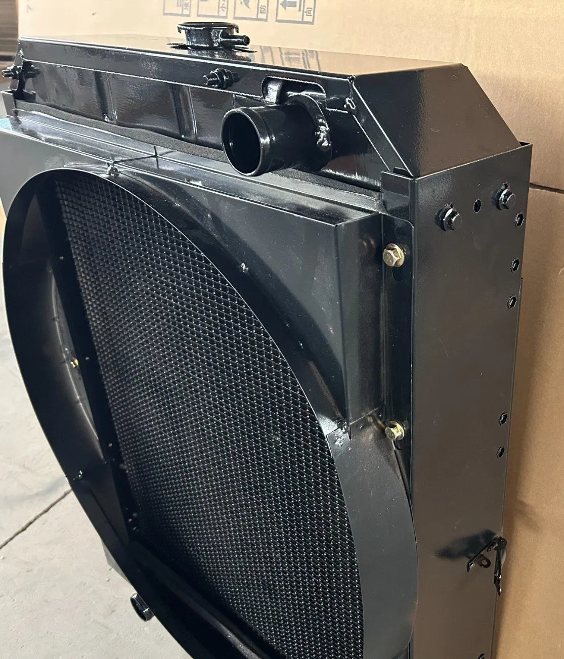 Радиатор системы охлаждения Lovol TG1204.13C.1