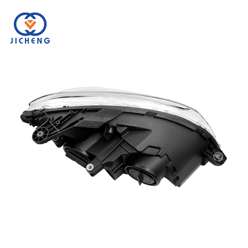 Передняя правая фара для Mercedes-Benz W204