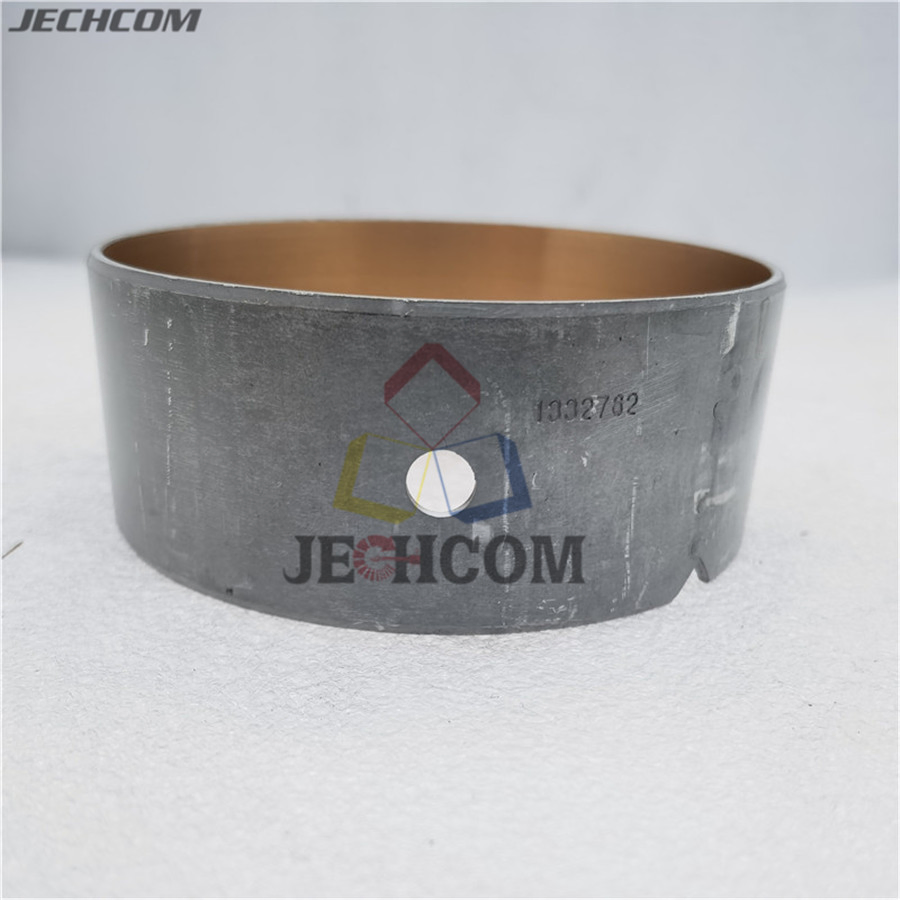 Распредвал DC12 1332762 для Scania