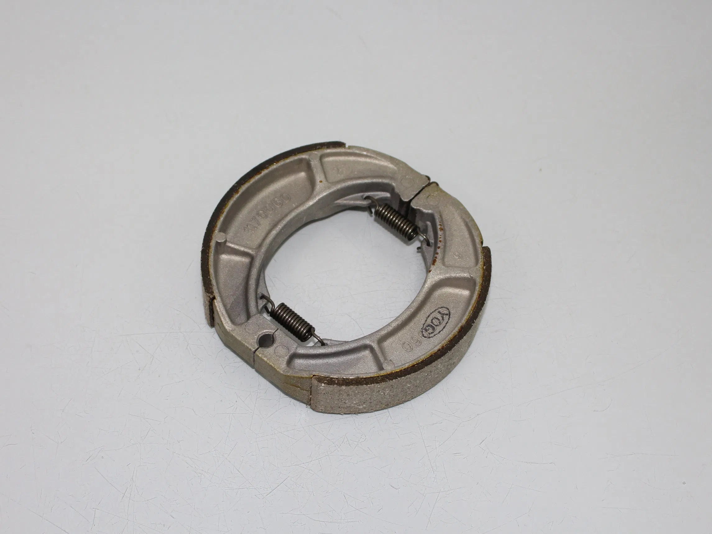 Тормозные колодки для мотоцикла Bajaj Boxer, YBR125, HLX125