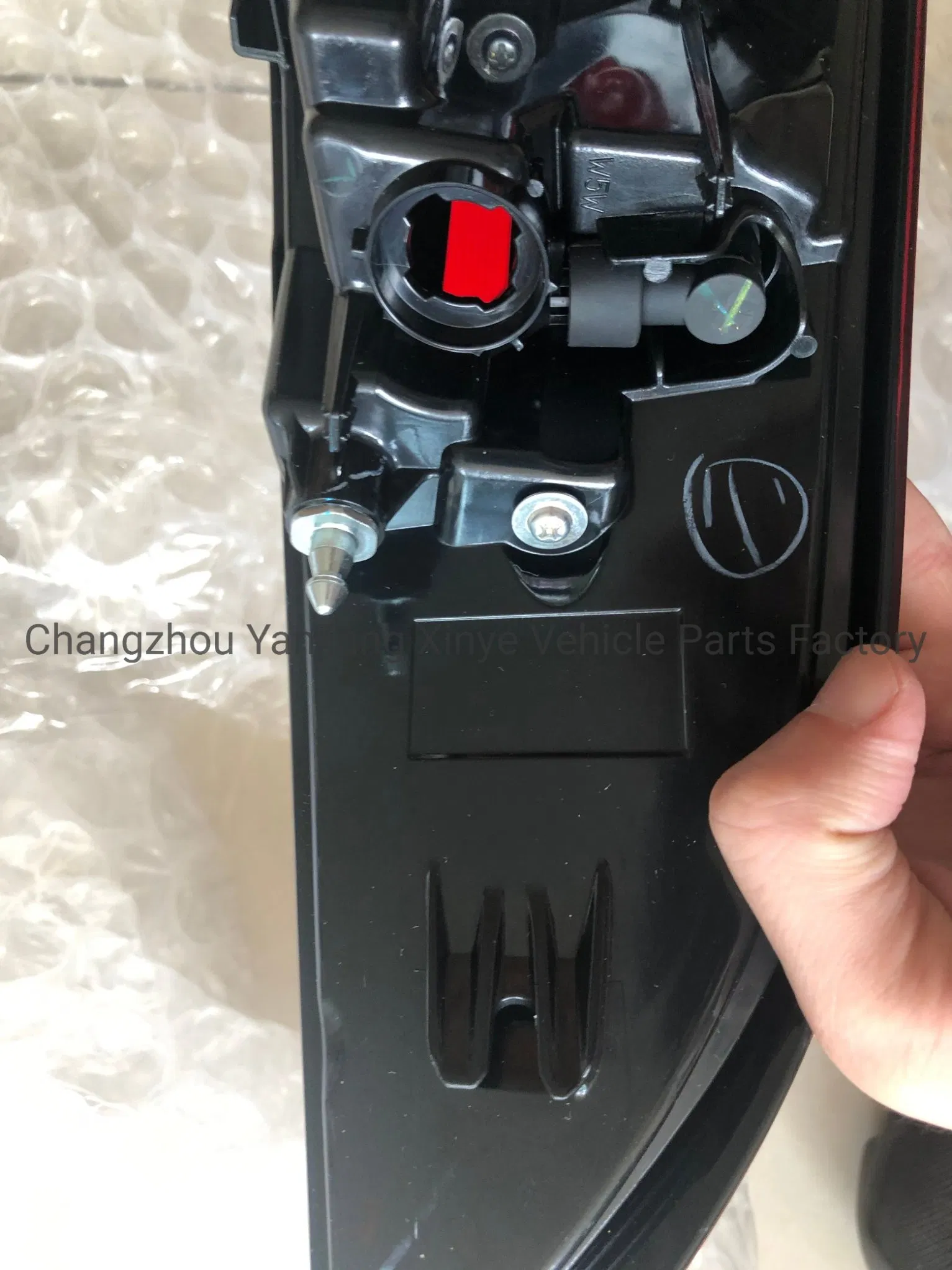 Wholesale Auto Body Part LED Bulb Auto Accessories LED Car Light for Toyota Corolla 2020 USA Se/Xse Tail Light