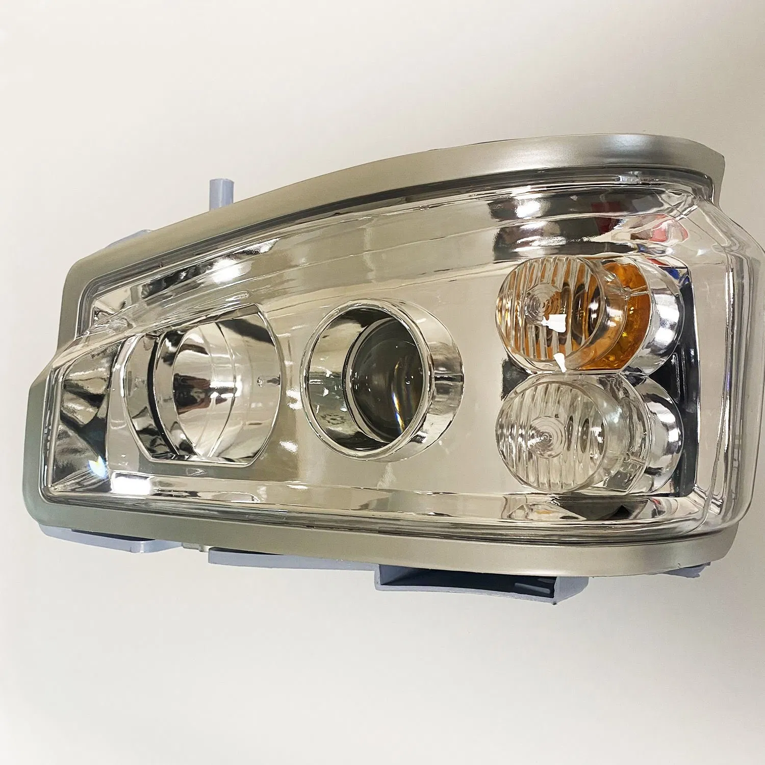 Wholesale China Truck Parts Sinotruck HOWO Truck Parts Front Left & Right Headlamp Assy Wg9719720001/2