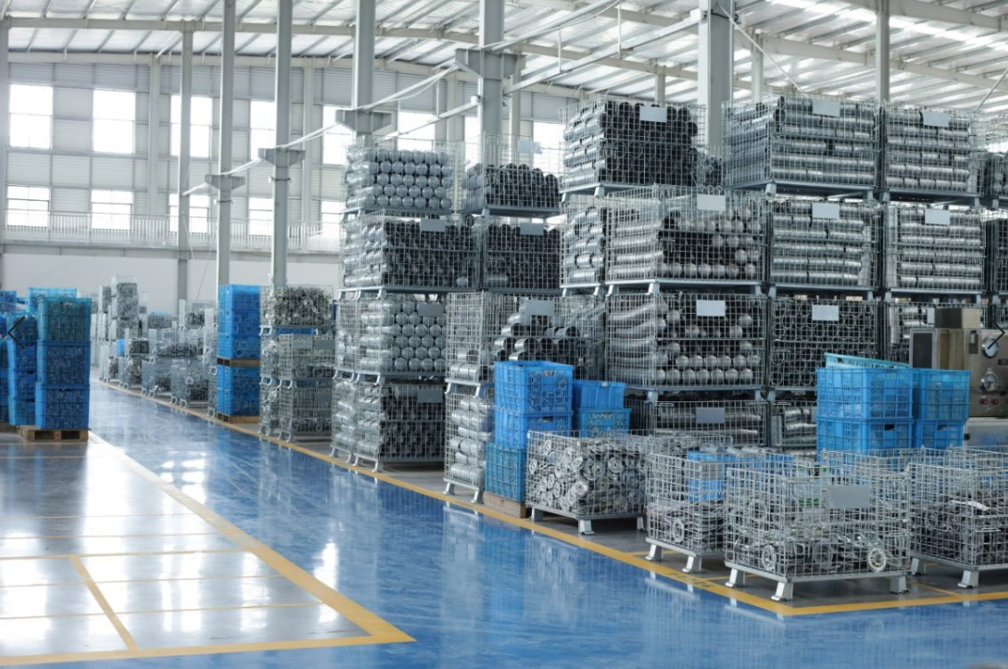 Auto Spare Part Fuel/Diesel Filter (8193841 FF5272 P550372 Bf7653 FC7102 20805349 4110000727162 420799)