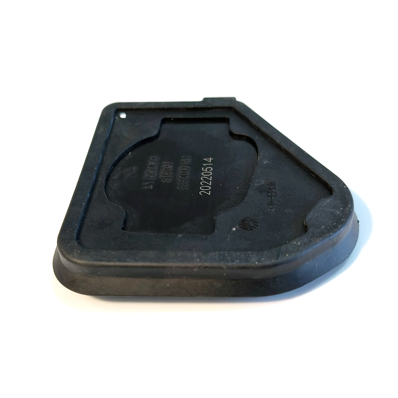 OEM Customized Car Auto Part New Black High-Quality Plastic Blow Molded Pipe for Cars