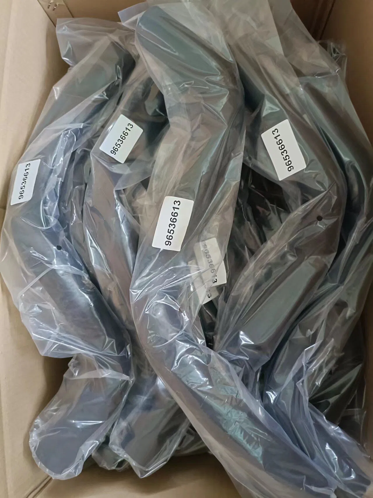 Патрубок радиатора Toyota Luv D-Max 2.4 (EPDM, 8972343982)