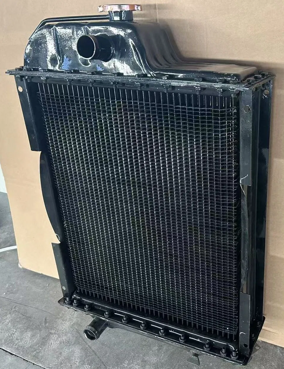 Радиатор для тракторов МТЗ 80, 82, 70Y/70P