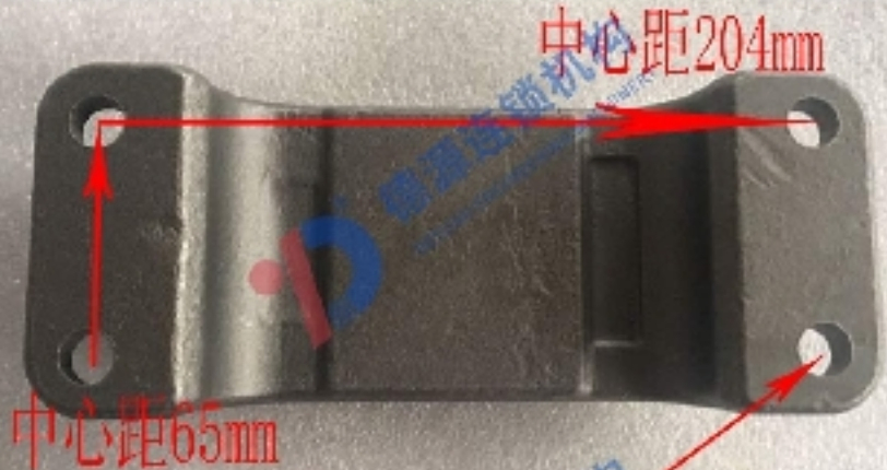 Auto Part 42151-EV010 Rear Steel Spring Block for GAC Hino 700