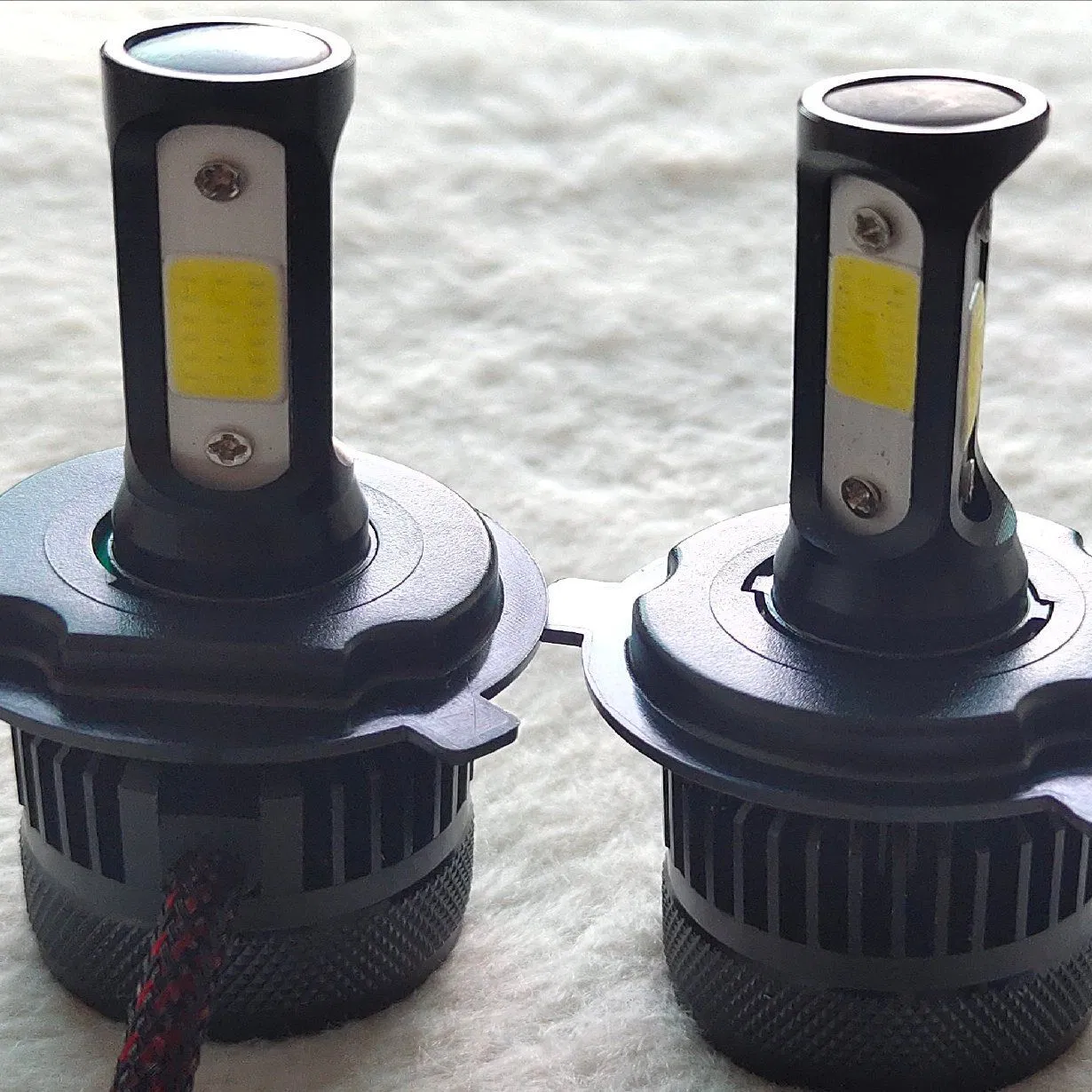 Светодиодная лампа H4 30W 6500K, универсальная