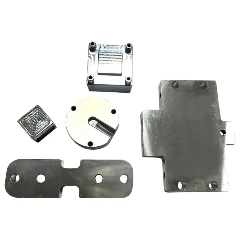 Алюминиевые литые детали двигателя