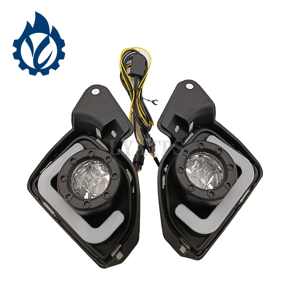 Противотуманная фара для Hiace 2014 (без стримера и LED)