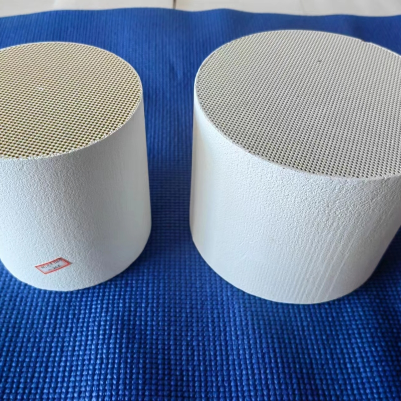 Керамический сажевый фильтр с каталитической функцией