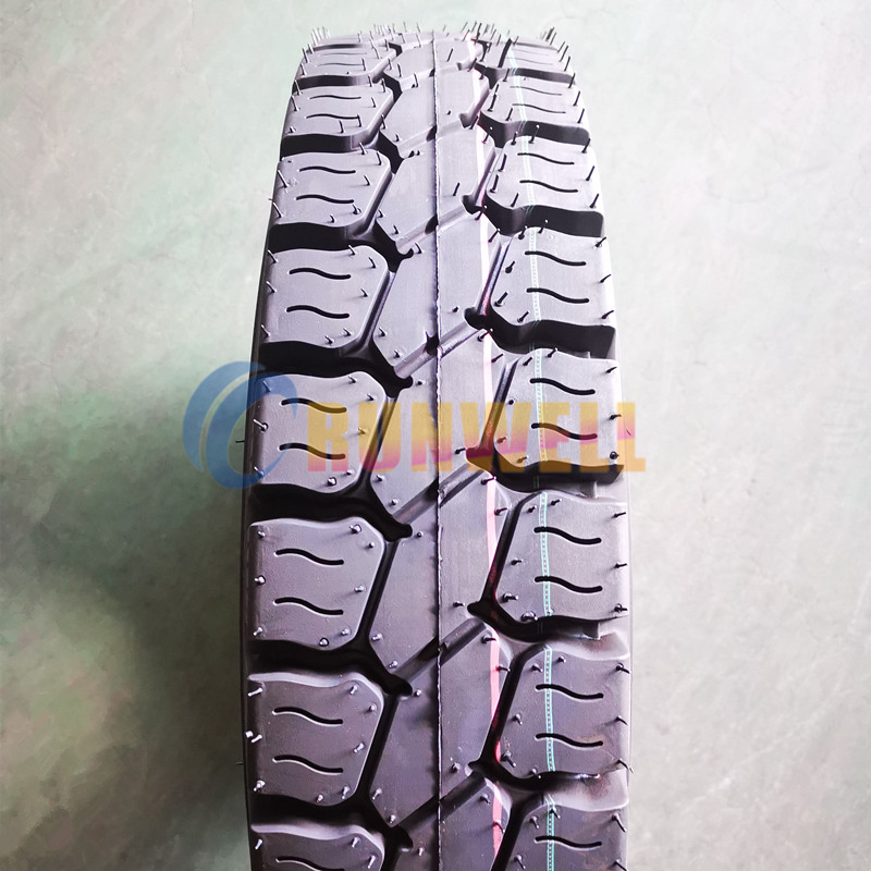 Шины для трициклов и мотоциклов 4.00-8, 4.00-12, 5.00-12, 6.00-13