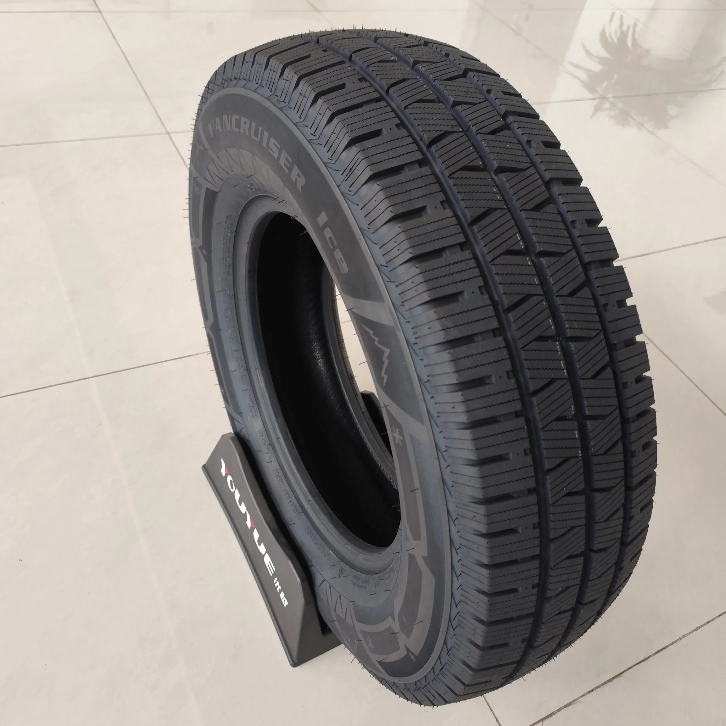 Зимние шины Dovroad Zelda Lykeen для легких грузовиков