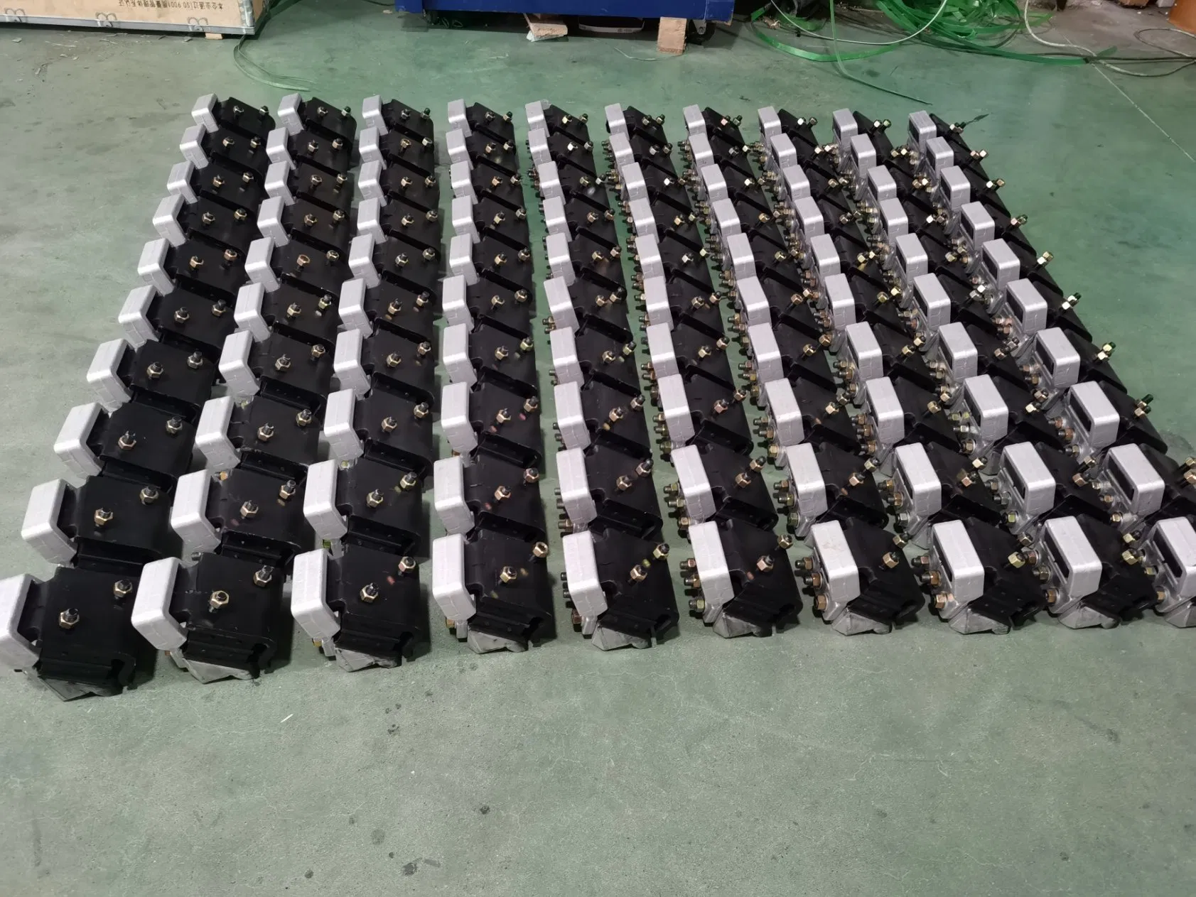 Опора двигателя Daewoo Bus 65.41570-5020