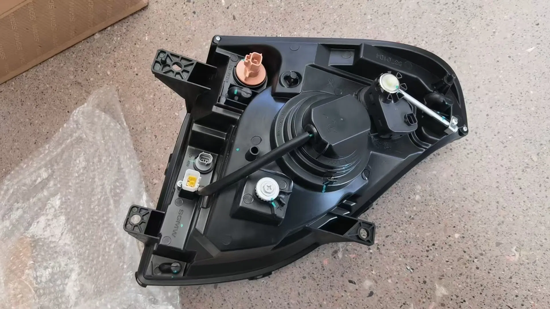 Car Accessory Left Daytime Running Lamp Assembly Cn202s Baojun 530 23636906