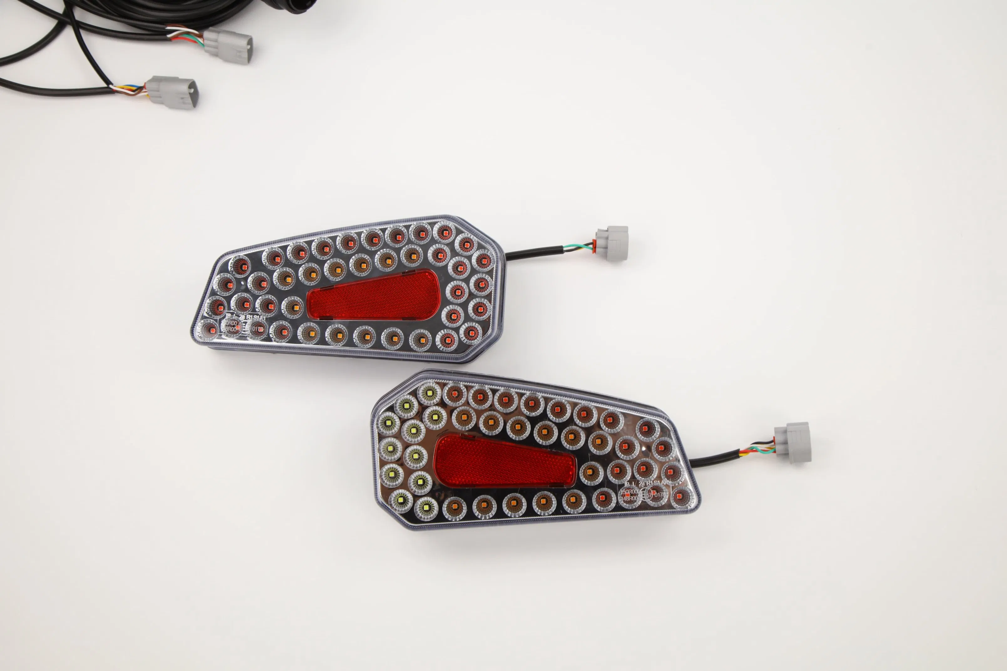 New Auto Rear Lamp for Bike Carriers/Racks Position/Stop/Fog/Reverse/Direction/Plate LED Tail Light