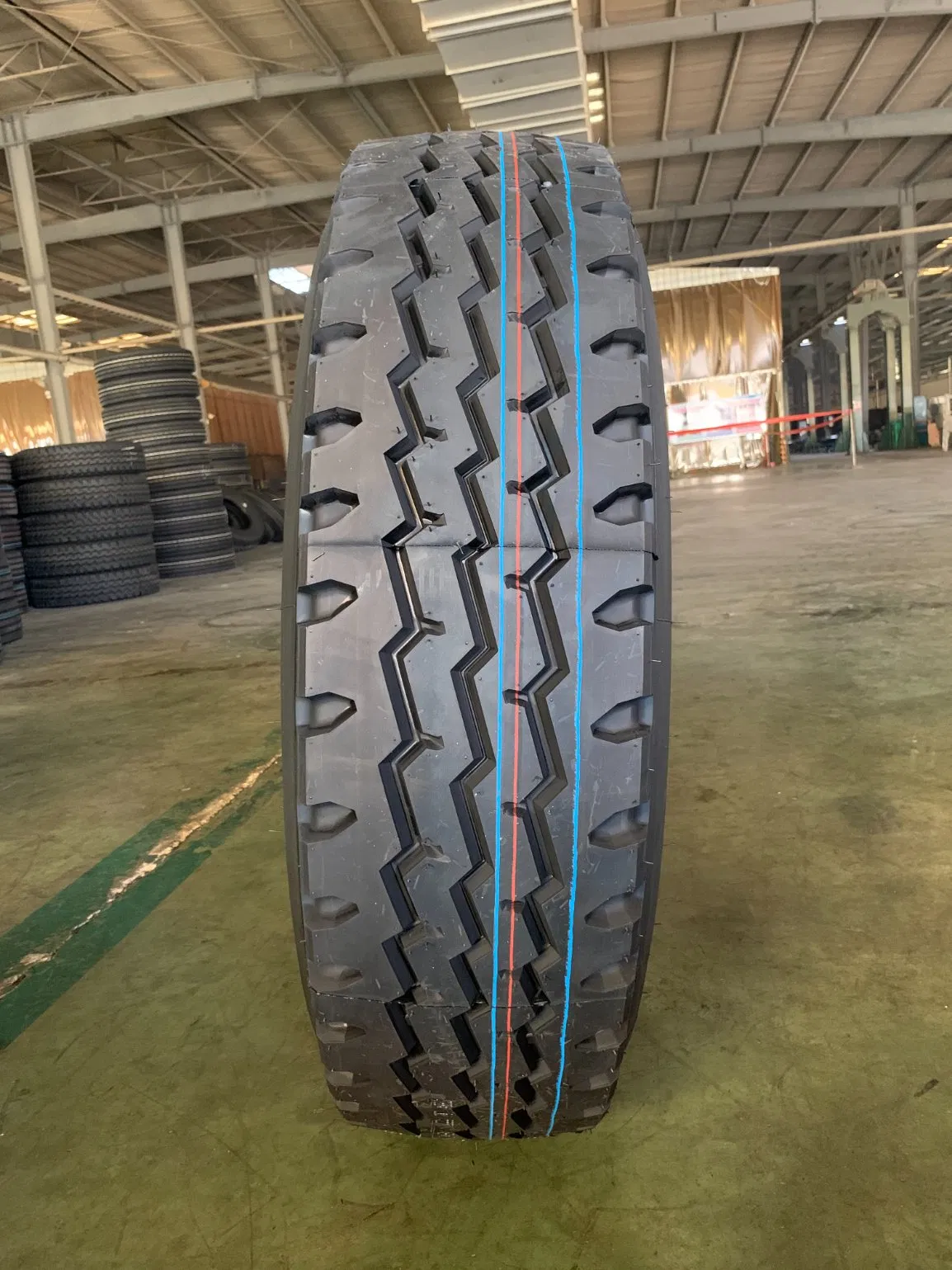 Old Zagzig Truck Tyre 10.00r20 12.00r20 315/80r22.5 Bonterra Brand TBR