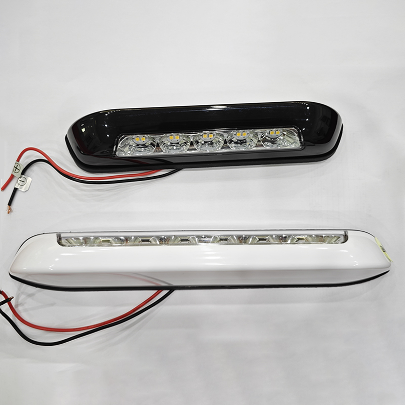 26.5cm Low Energy Consumption RV Porch Light with 7 Lamo Beads and 12V or 24V for Automobile Parts