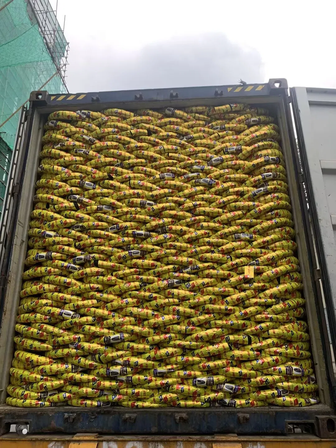 Шина мотоциклетная бескамерная 90/90-18 ADV