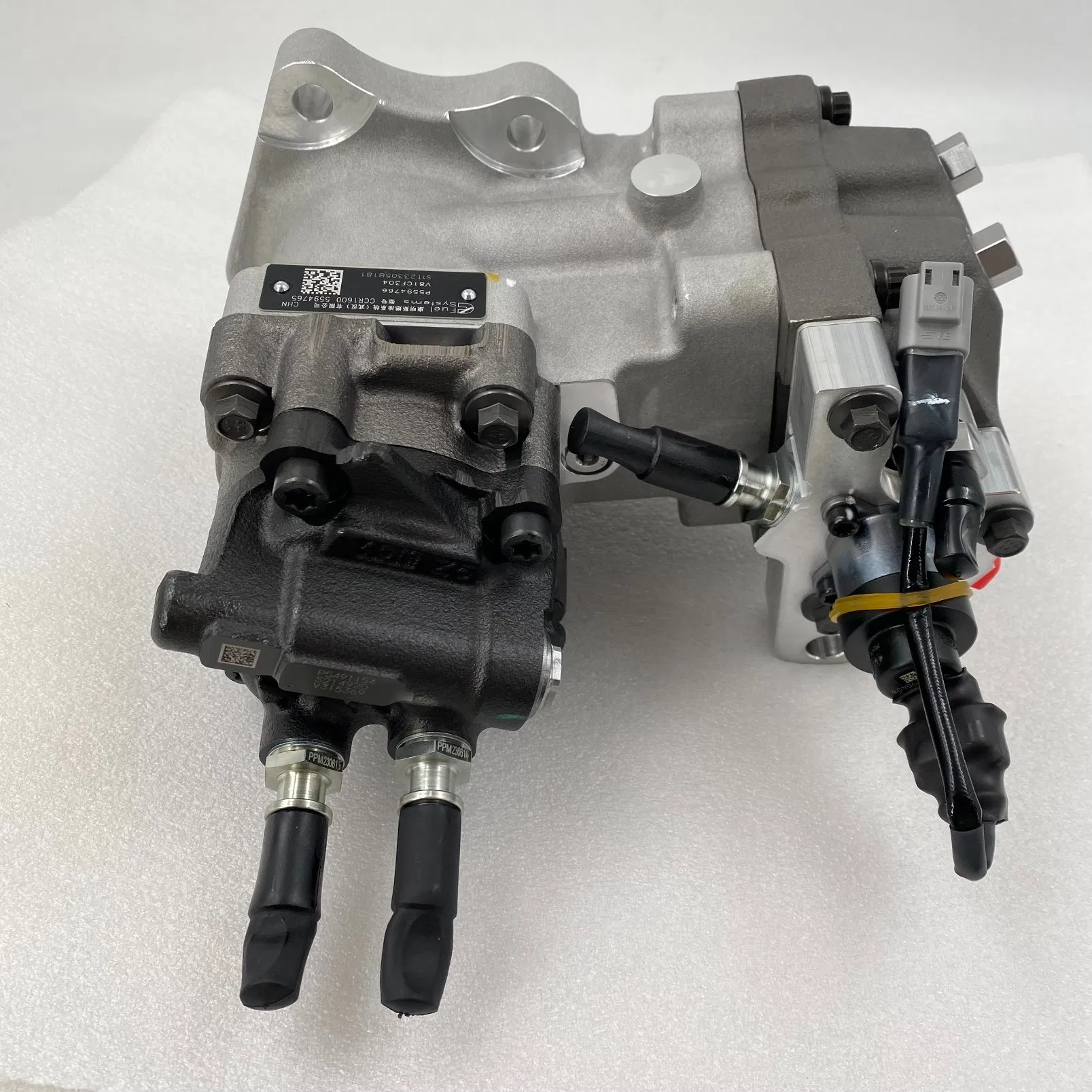 Топливный насос для двигателя ISL8.9 ISC8.3, 5594766