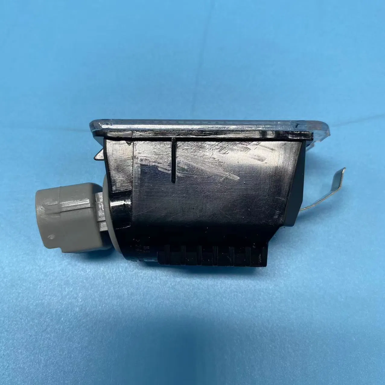 Фонарь заднего номерного знака C00309677 для LDV Maxus EV30