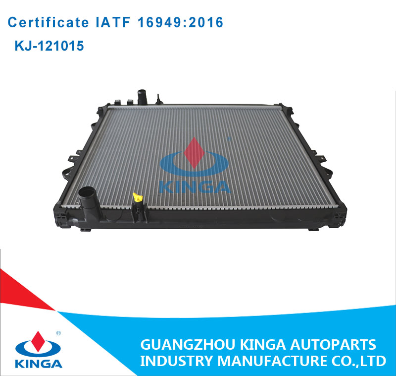 Радиатор охлаждения для Toyota Hilux 2016-2018 Mt