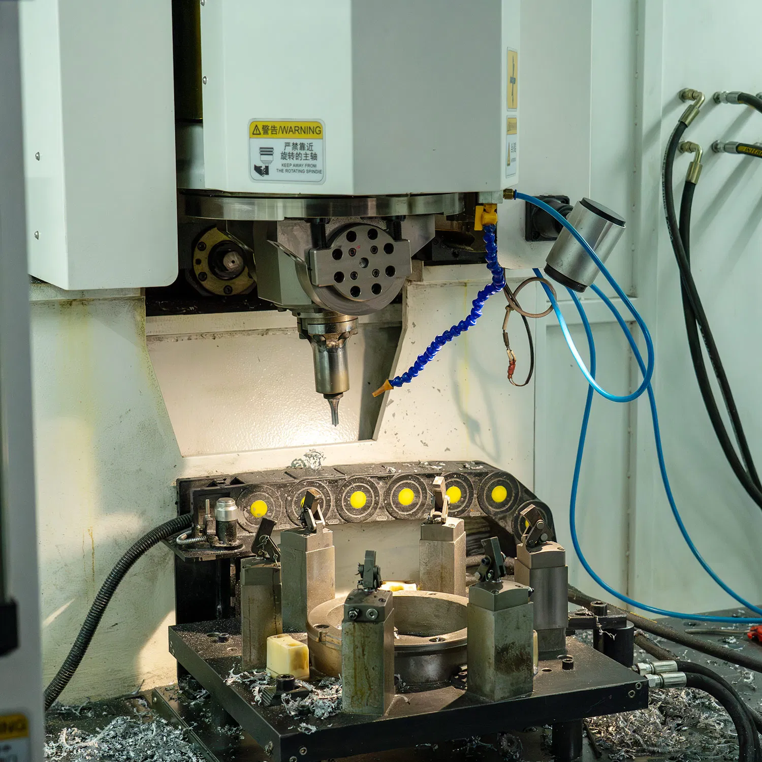 Корпус алюминиевый для двойного мотора автомобиля и мотоцикла