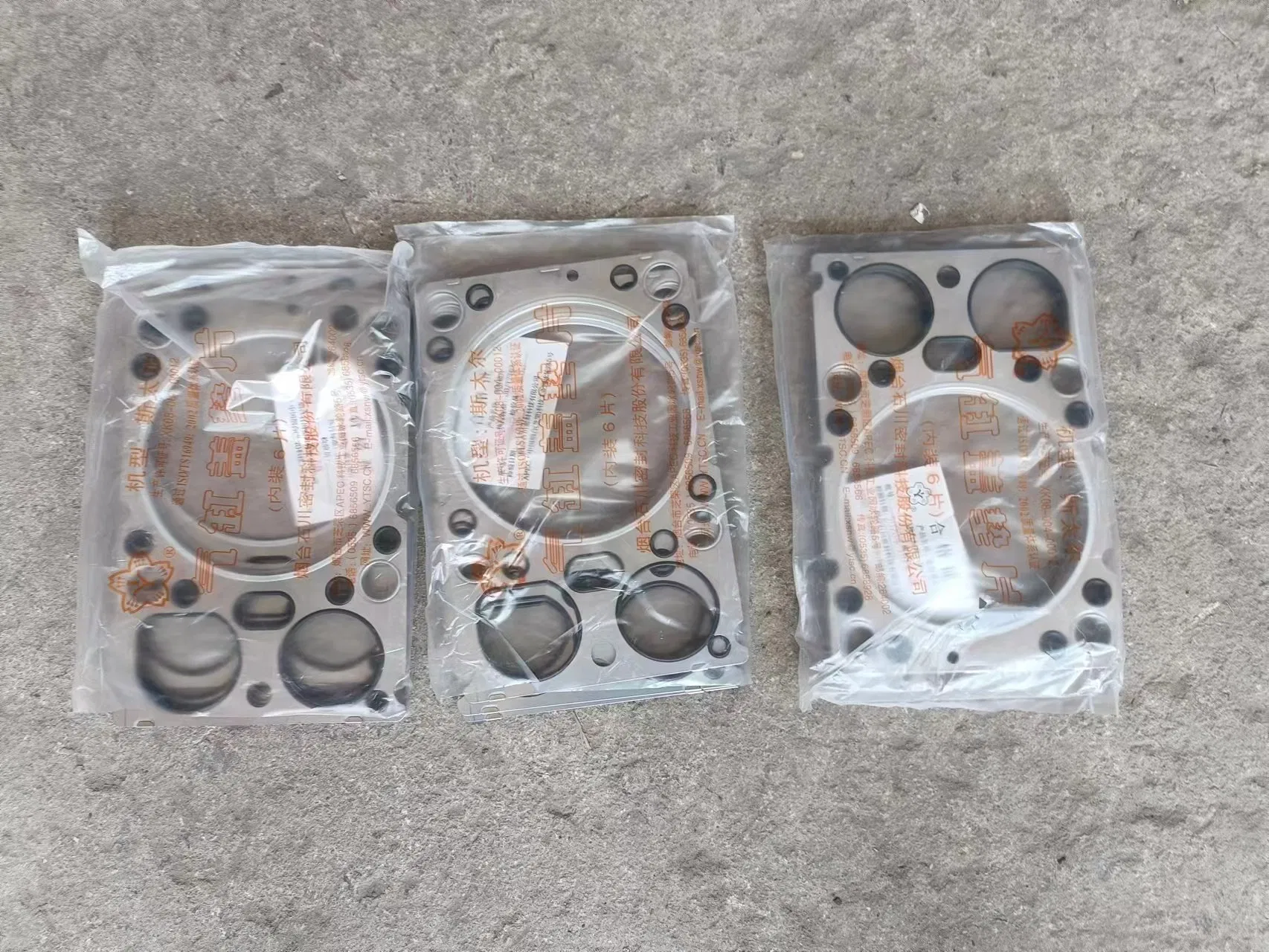 Ремкомплект двигателя HOWO с прокладками и уплотнениями