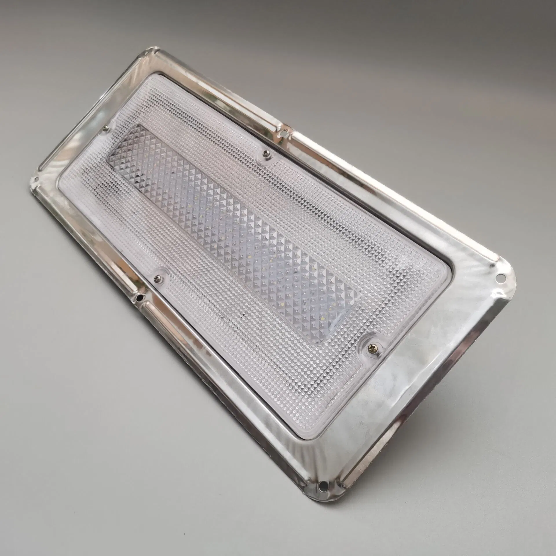 Потолочный светильник LED для автобуса и каравана