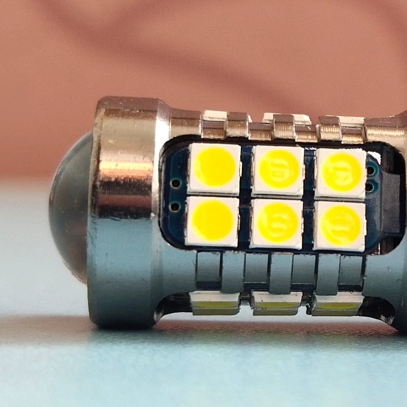 Светодиодная лампа T10 5W/6W для авто