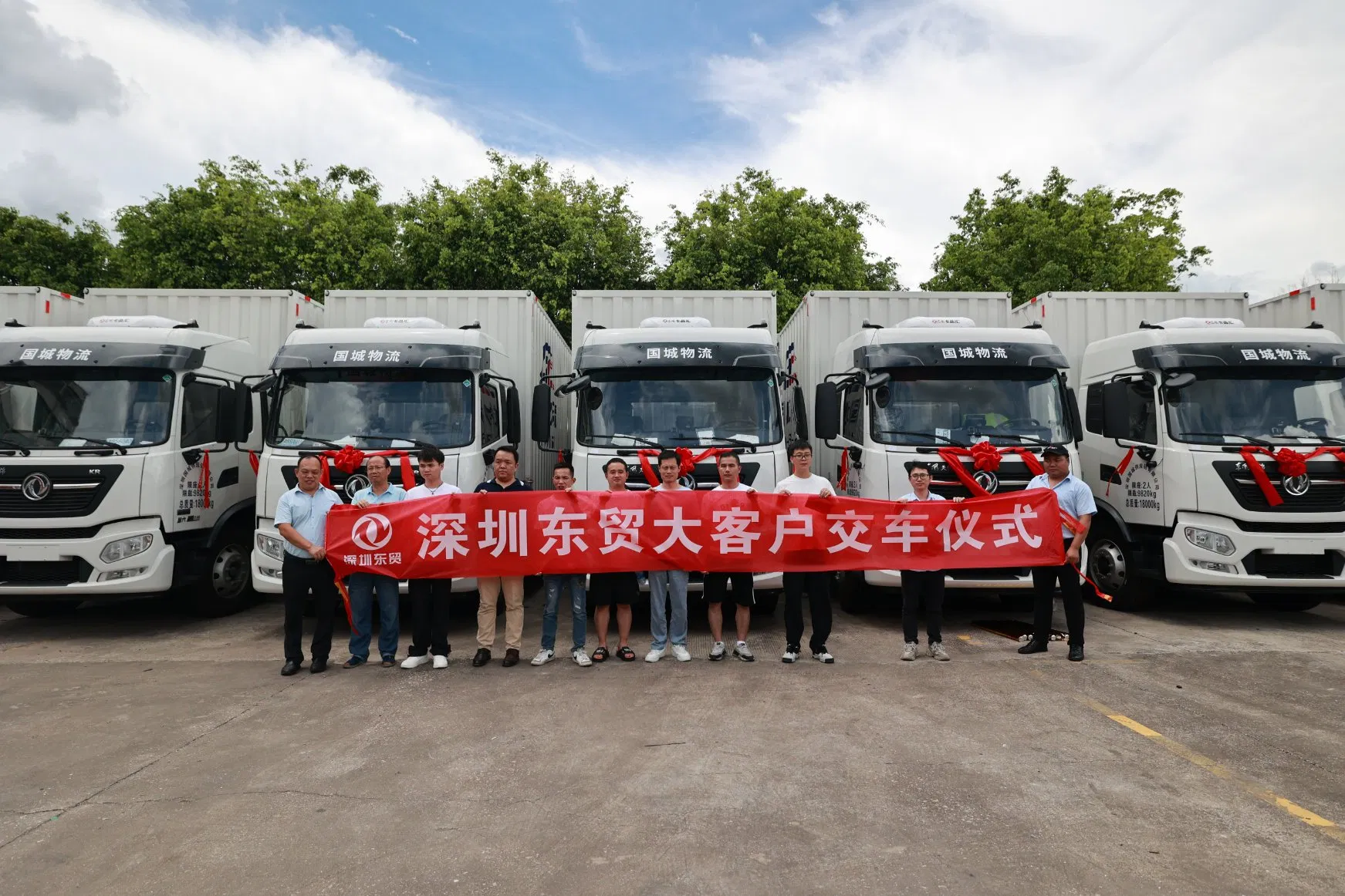 Truck Cantilever Hydraulic Tail Lift 3 Tons Aluminum or Steel Platform Loading and Unloading